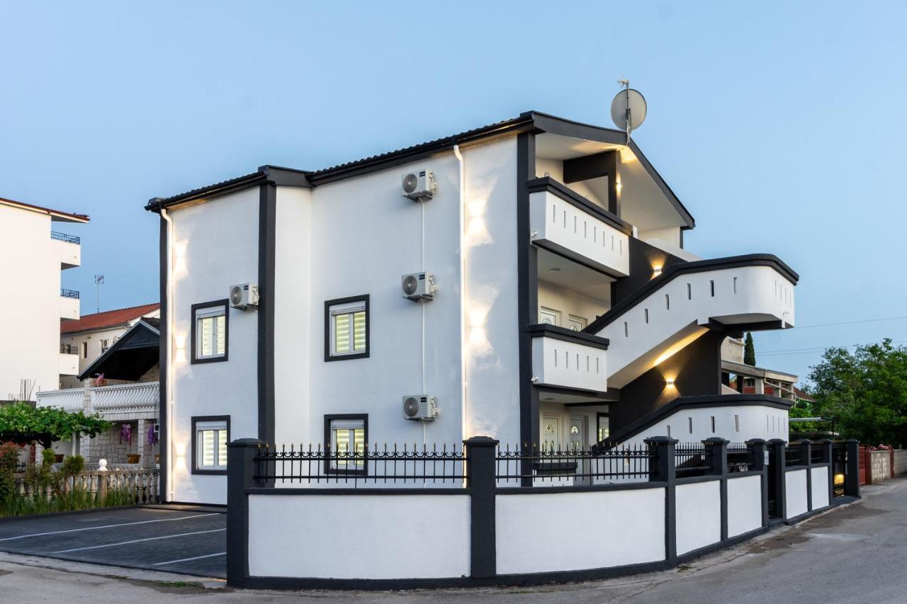Apart-Hotel Prestige Ulcinj Exteriér fotografie