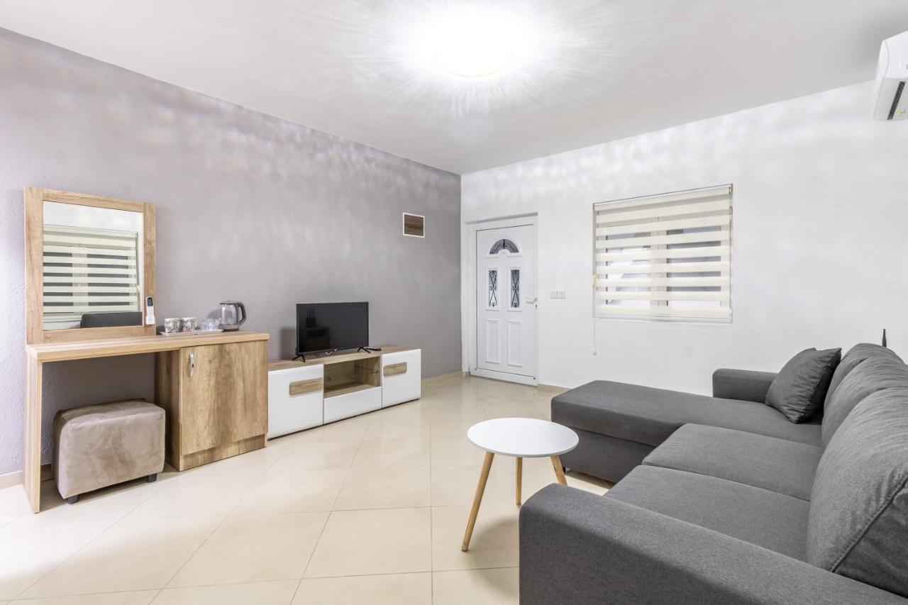 Apart-Hotel Prestige Ulcinj Exteriér fotografie